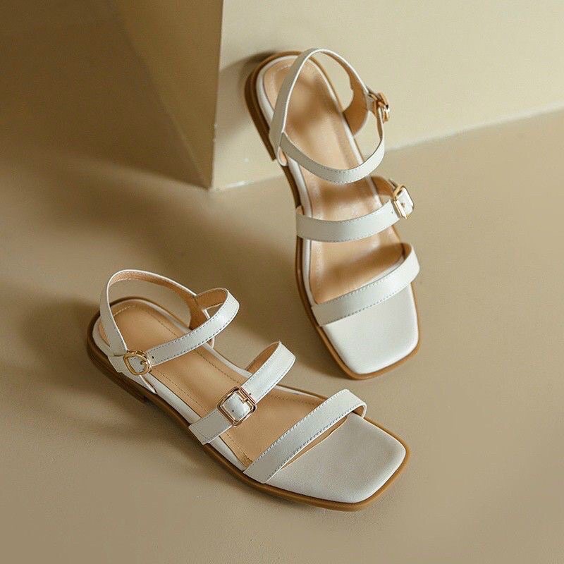 Size 35 sandals outlet