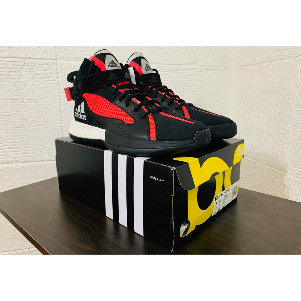 Adidas basketball 2025 shoes size 9