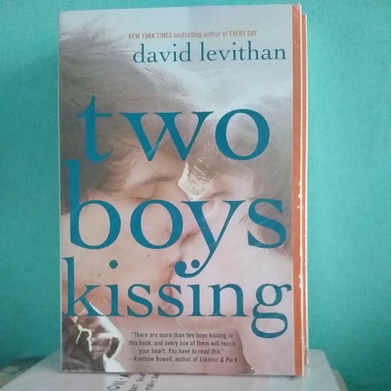 Two Boys Kissing by David Levithan | Shopee Philippines