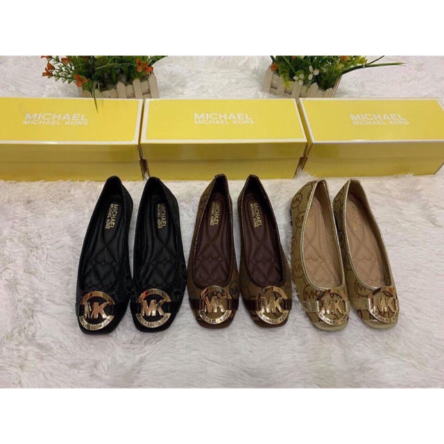 Michael kors store doll shoes