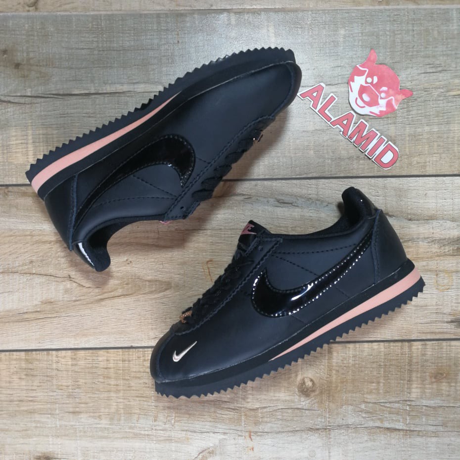 Nike cortez black and rose gold best sale