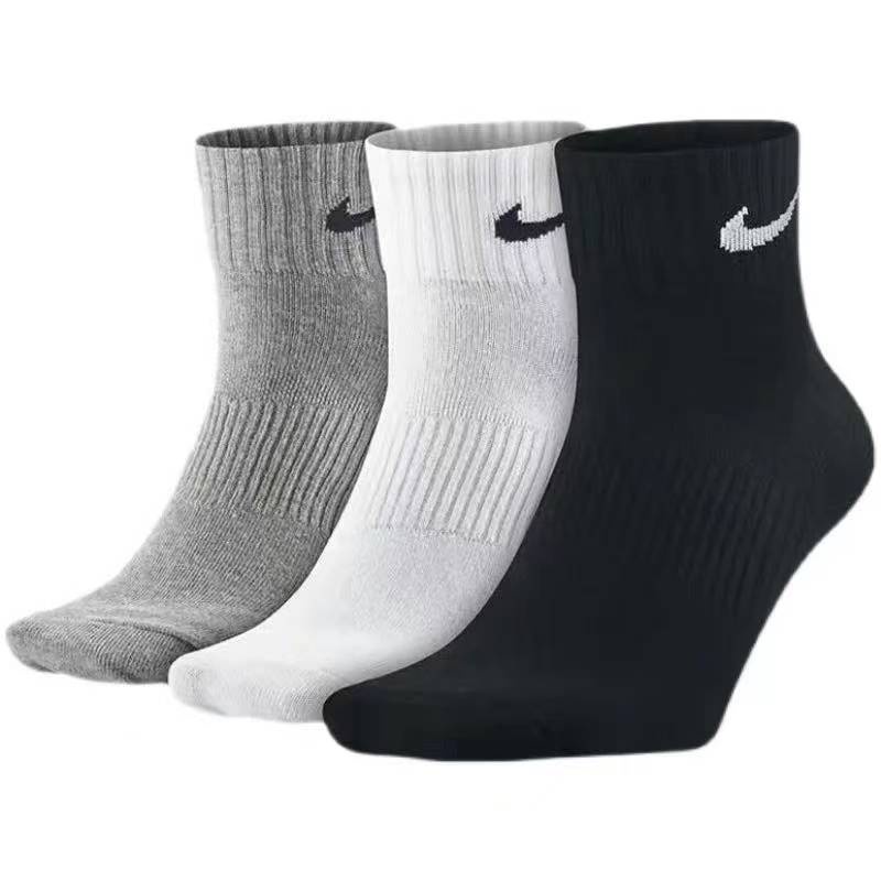 Plain black nike clearance socks