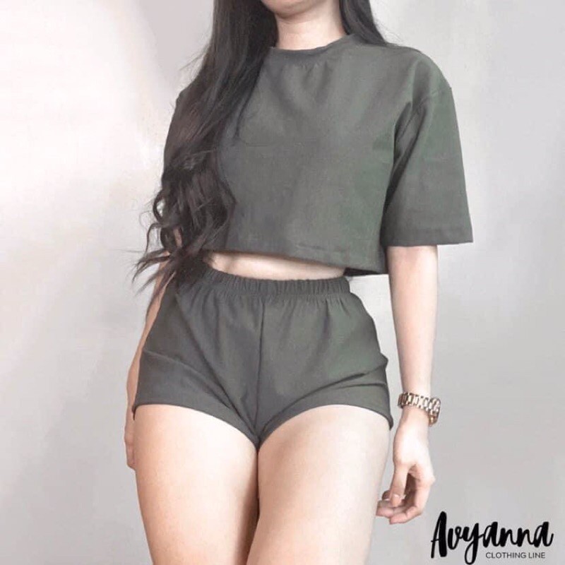 Avyanna Clothing Line, Drei Pair, Semi Crop Top Terno Short