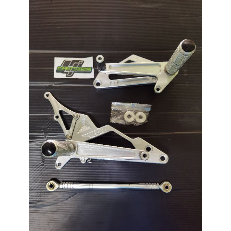 Nui Racing Project Single Shifter Raider150 Silver Made in Thailand ...