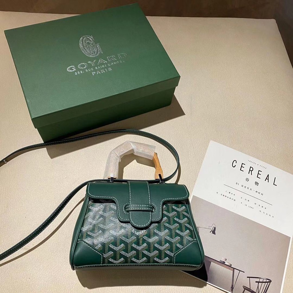 Goyard mini hotsell saigon size