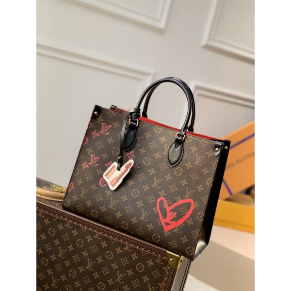 Authentic Louis Vuitton OnTheGo MM Monogram Tote bag