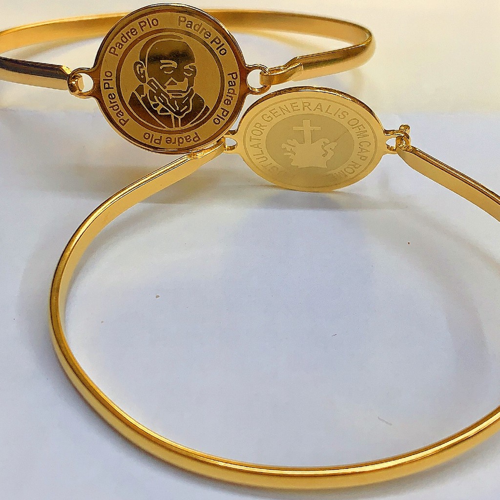 St benedict sales bangle bracelet