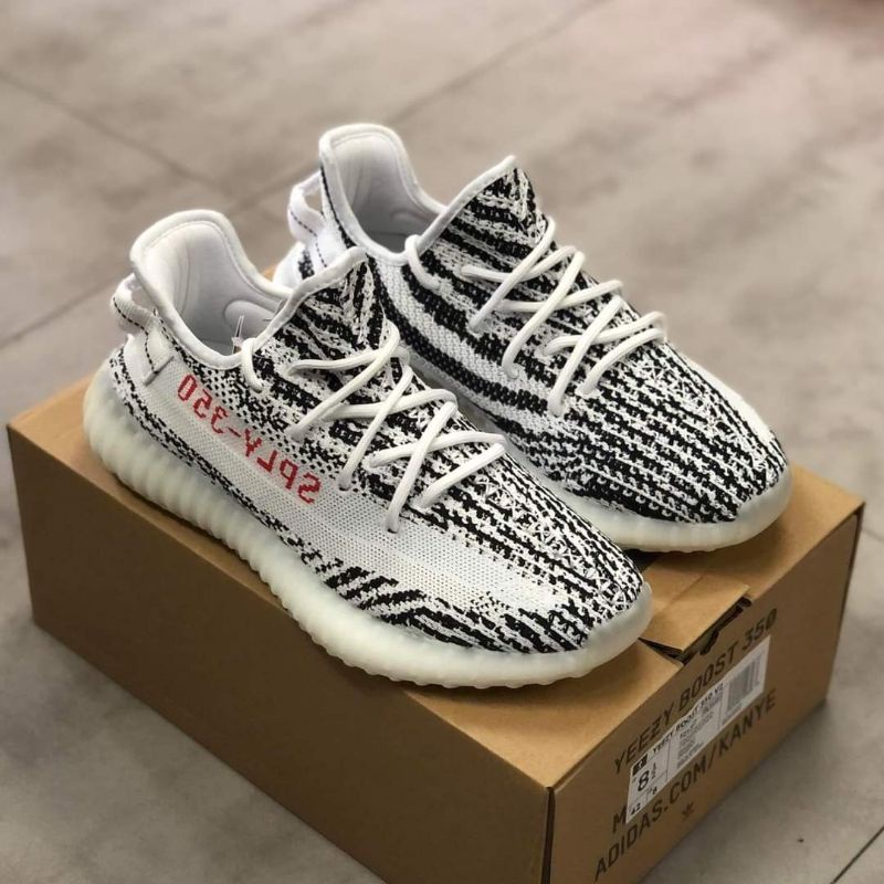 Yeezy best sale zebra socks