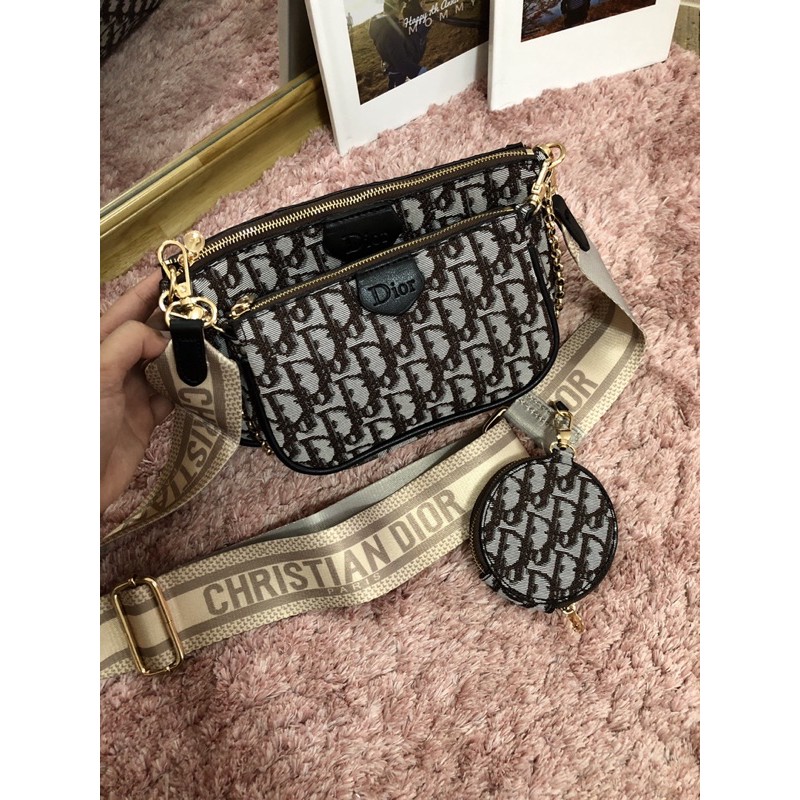 Christian dior pochette outlet bag