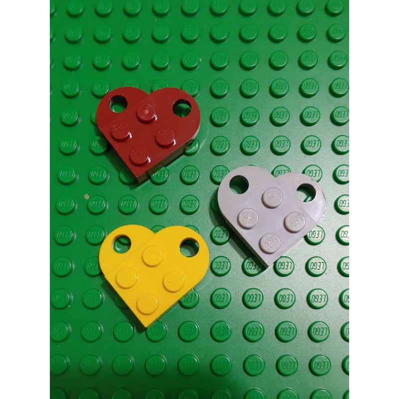 Lego parts dark red yellow heart plate modified 2x3 with hole lot