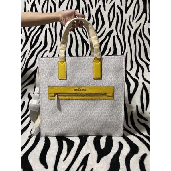 Michael Kors Bags | Michael Kors Kenly Tote | Color: Cream | Size: Large | Amandakinder84's Closet