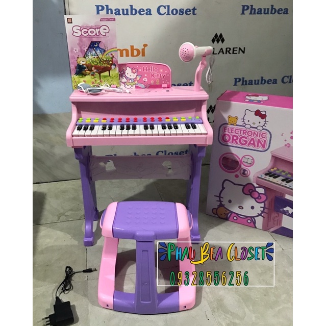 Hello kitty store piano toy