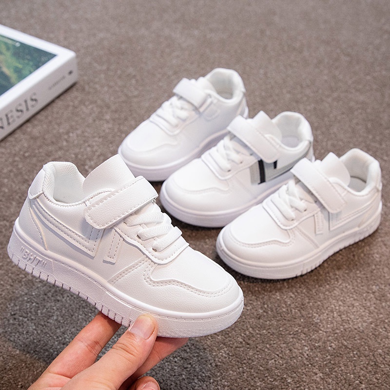 Kids white runners online