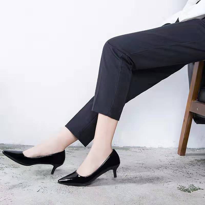 Black shoes 2 inch clearance heels