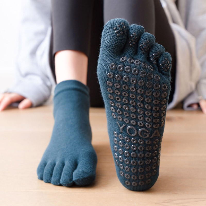 1Pair Yoga Socks Anti Slip Sticky Bottom Workout Pilates Grip Sock