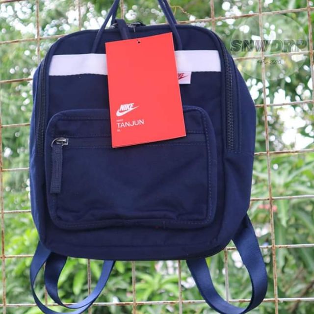 Tanjun best sale nike backpack