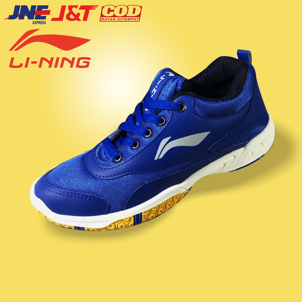 Li ning shoes on sale badminton