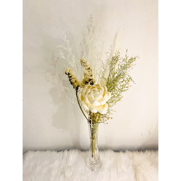 DRIED FLOWERS SET WITH HANDMADE WHITE DAHLIA | Shopee Philippines