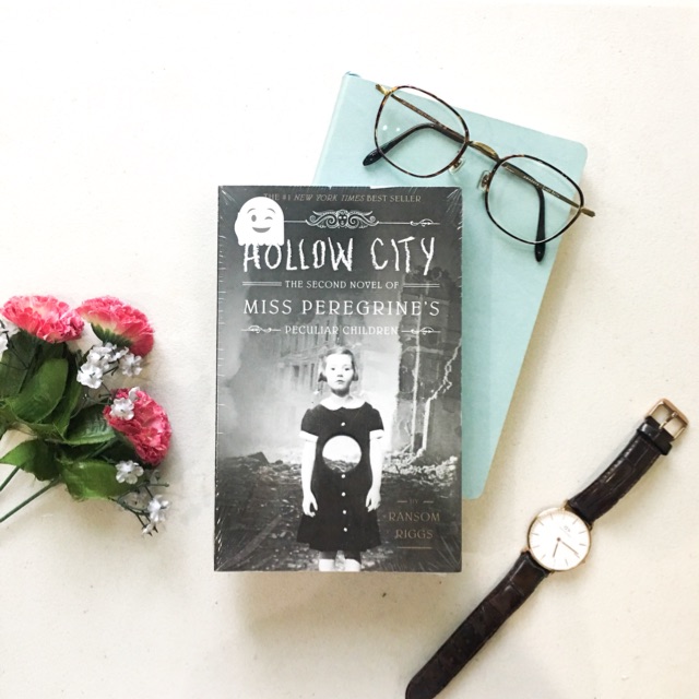 Hollow City - Ransom Riggs | Shopee Philippines