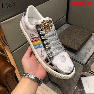 Dhgate hot sale versace sneakers