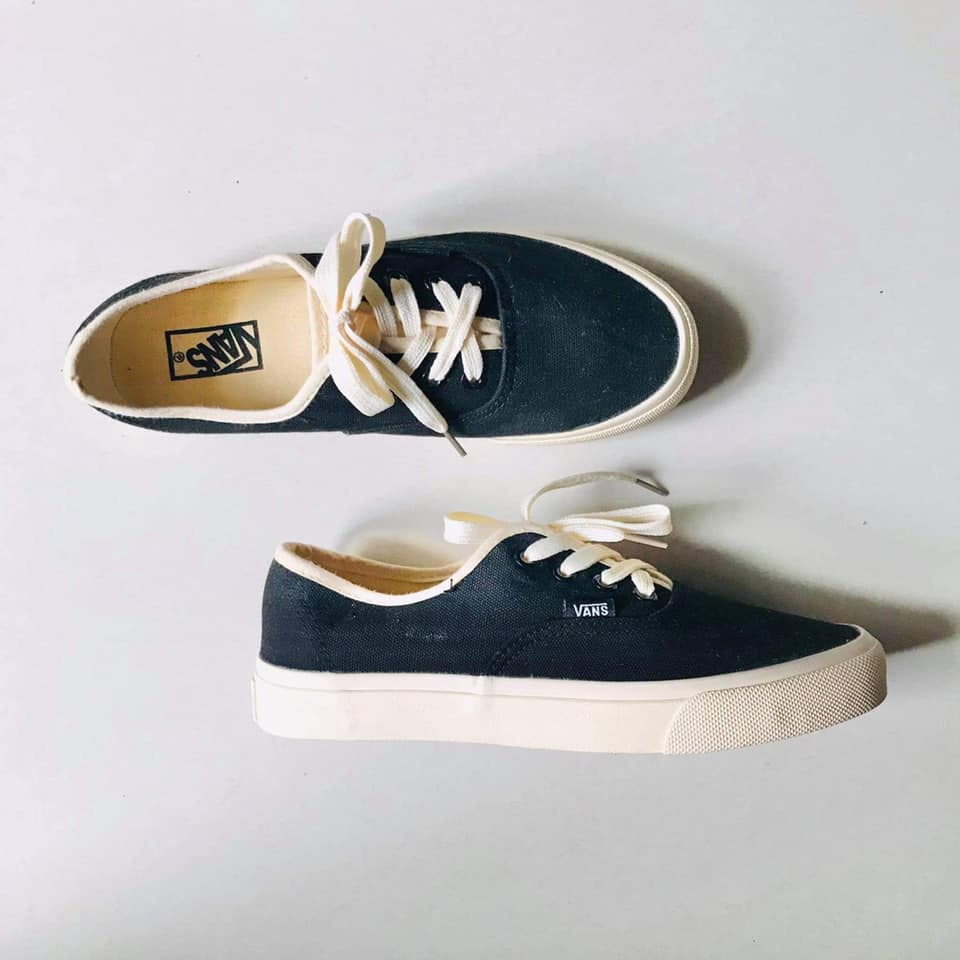 [OEM] LOW CUT SPORT SHOES SLIP ON FOR MEN AND WOMEN QUALITY GUM SOLE