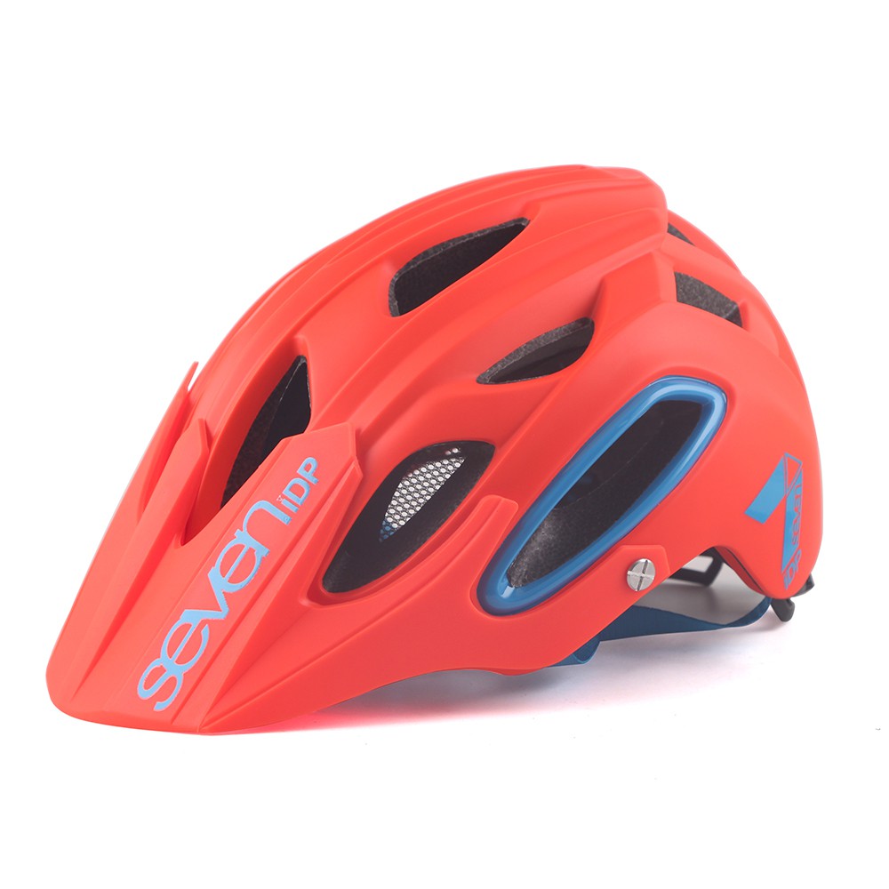 Idp seven hot sale helmet