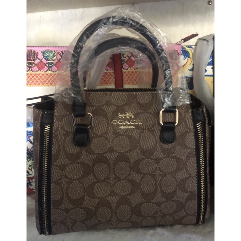 Coach new york outlet bags