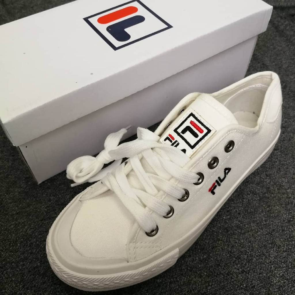 Fila white deals shoes for women