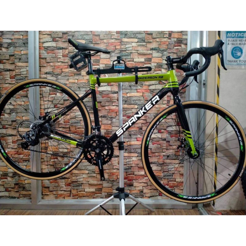 Spanker road bike hotsell