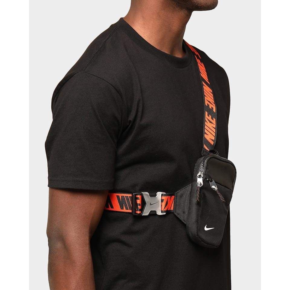 Nike advance small sling pack hotsell