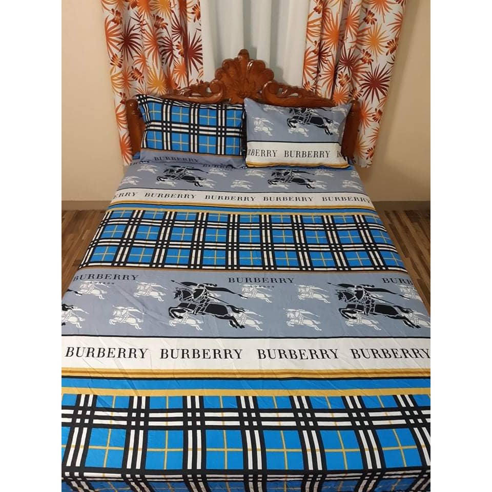 Burberry hotsell duvet cover