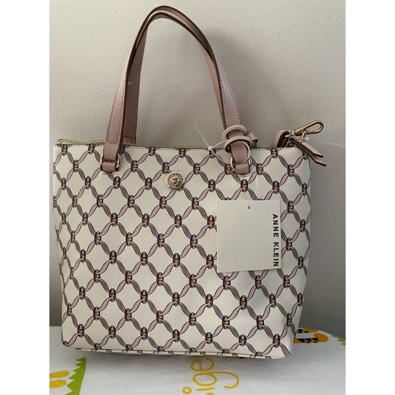 Anne klein pocket outlet small tote