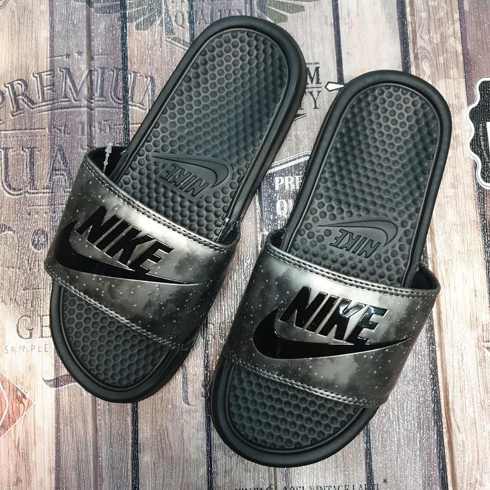 Galaxy nike cheap slides