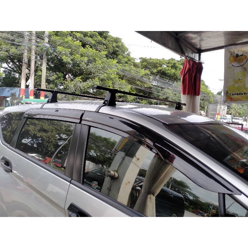 Cross bar for all types of vehicles. guttertype and gutterless ...