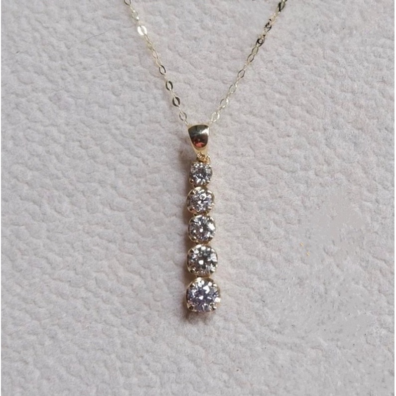 Graduated Diamond Drop Pendant Necklace With Certificate (Japan Setting