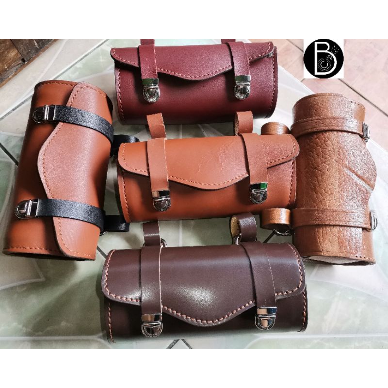 Leather saddle bag sale bike