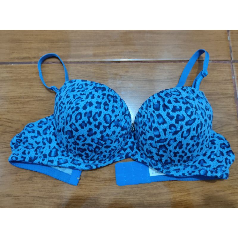 Triumph Super Push Up Bra With Wire Onhand Sizes 32,34,36capA&B ...