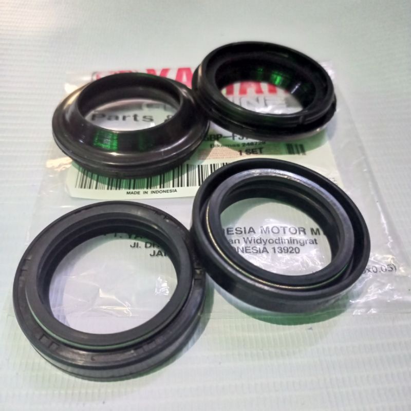 Oil Seal ,Dust Cover Yamaha R15 V2 Genuine | Shopee Philippines