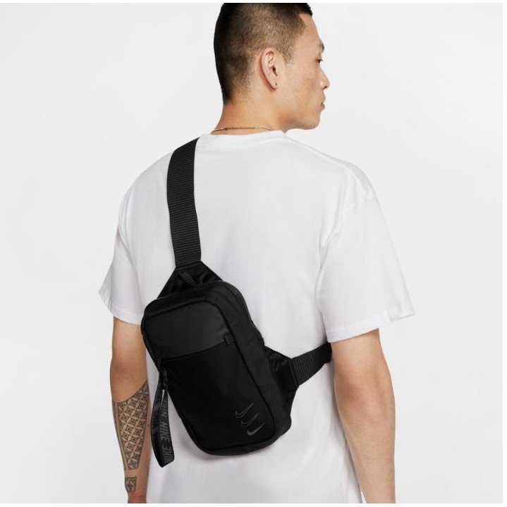 Nike sportswear crossbody online bag