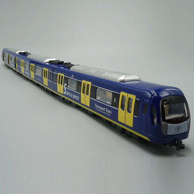 Diecast Train Model Toys Locomotive & Carriage With Sound & Light ...