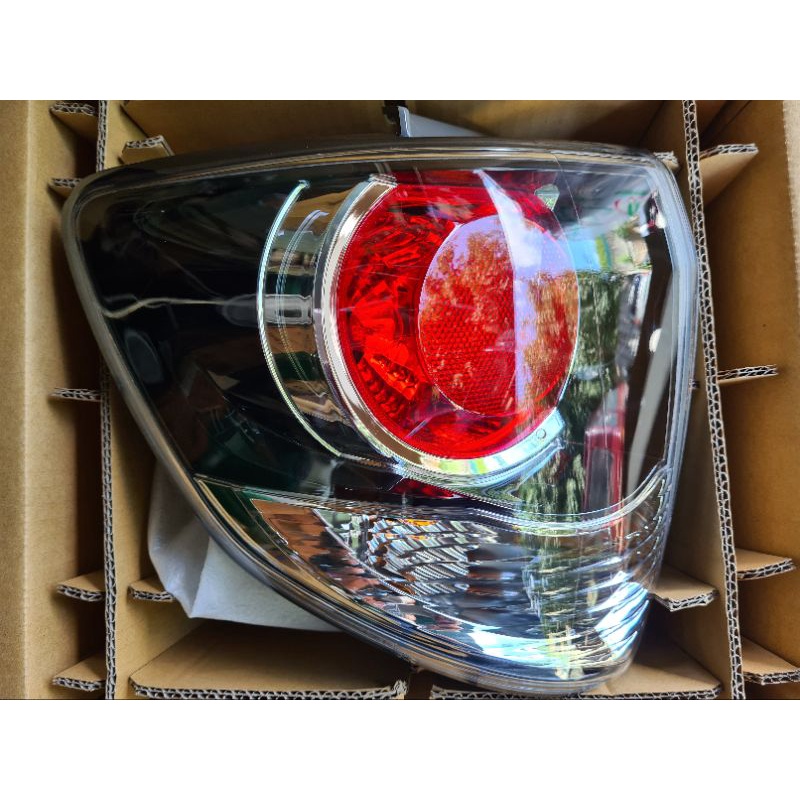 Toyota Fortuner 2012-2015 Genuine Tail Light (Black Interior) | Shopee ...