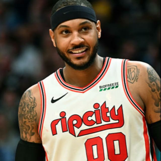 Carmelo anthony hot sale jersey blazers