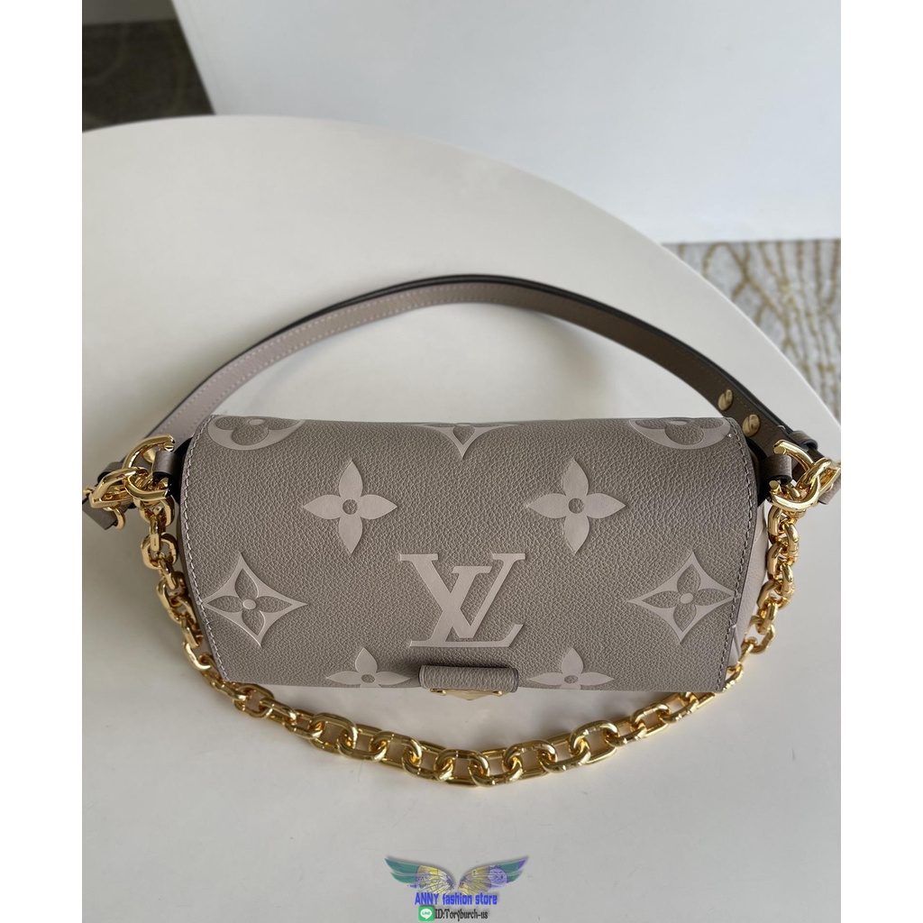 Louis Vuitton LV monogram favorite pocket bag trendy underarm hobo