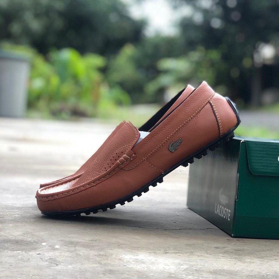 Lacoste leather outlet loafers