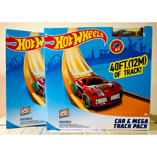 Hot wheels car & mega 2025 track pack