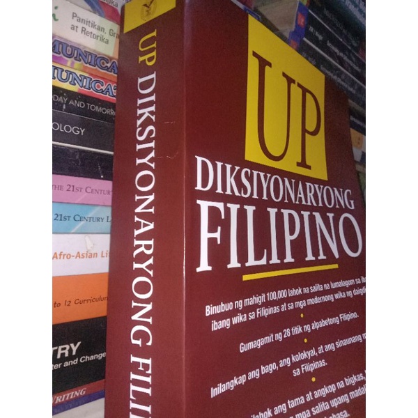 Up Diksiyonaryong Filipino Filipino Dictionary Signed By Tagalog To