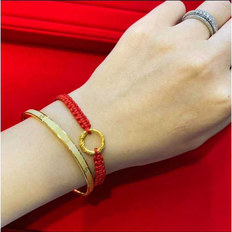 Red string sale gold bracelet