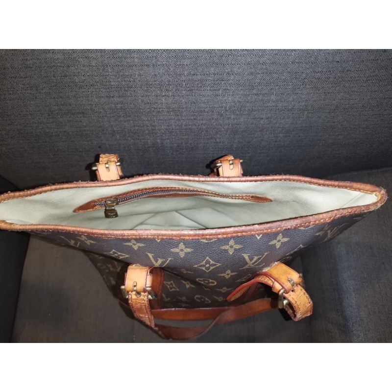 Louis Vuitton Petit Bucket Bag – honeylambhaus