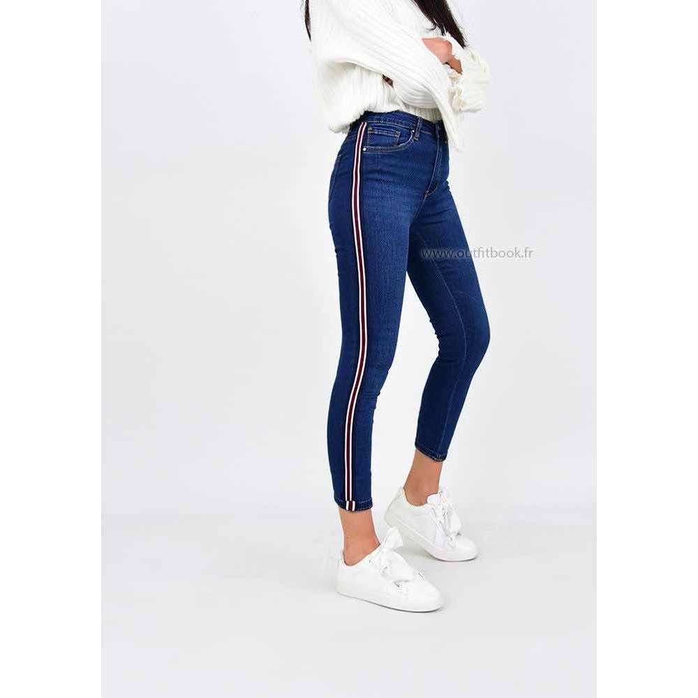 Jeans with cheap side color stripe