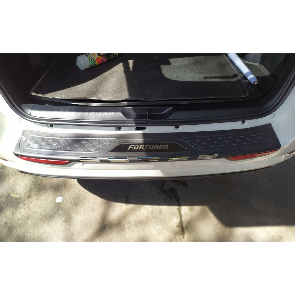 Fortuner 2016 Rear Stepsill Bumper guard Rear Step sill For Toyota ...